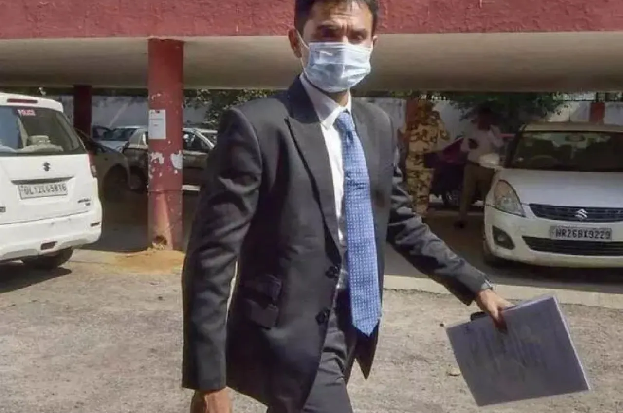 Sameer Wankhede's father files defamation suit against Nawab Malik