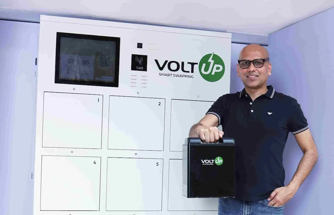 VoltUp CEO Siddharth Kabra Aims for One Million Electric Vehicles Driving India's Green Revolution