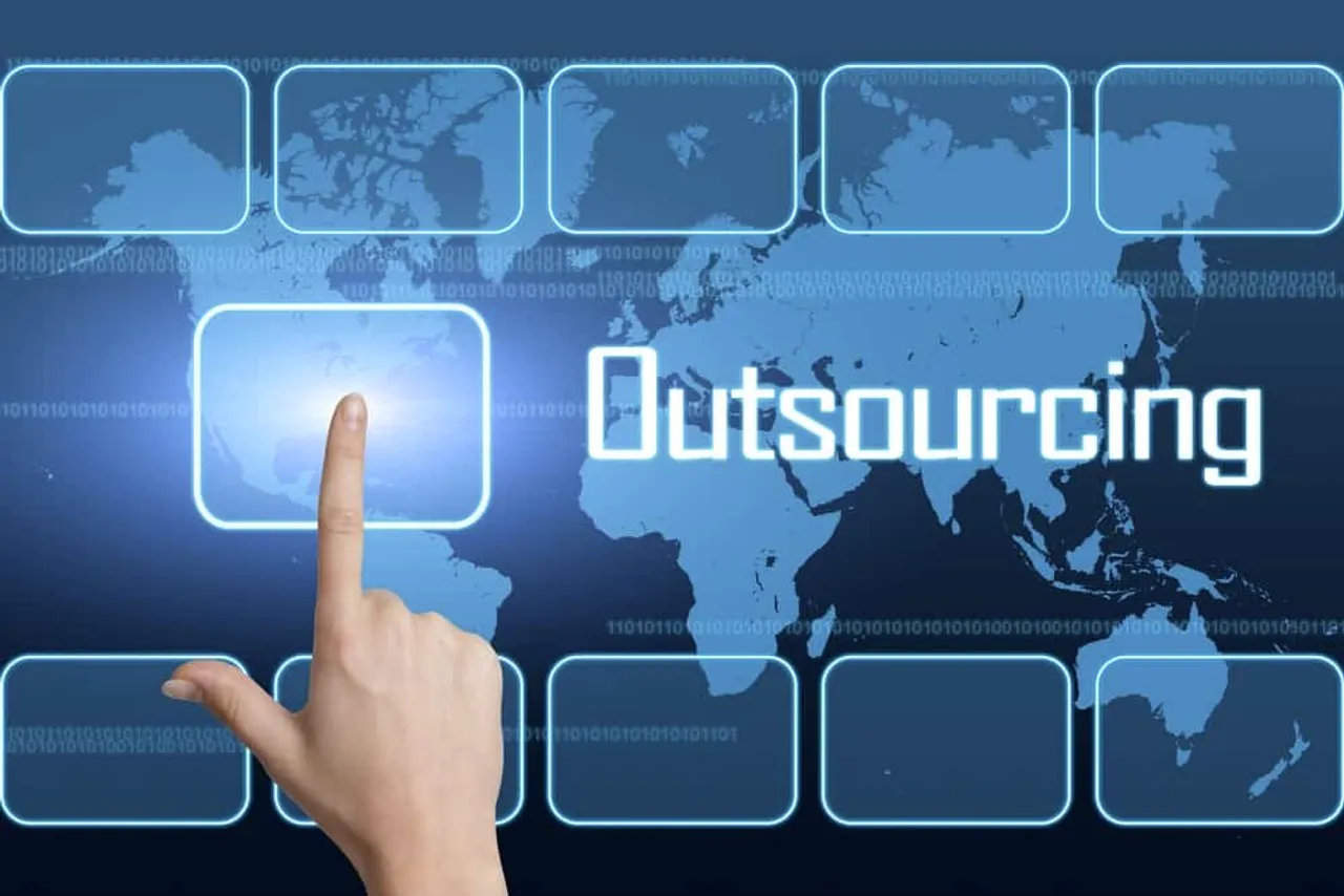 23% of top 100 outsourcing deals in 2014 captured by India-based outsourcers: IDC