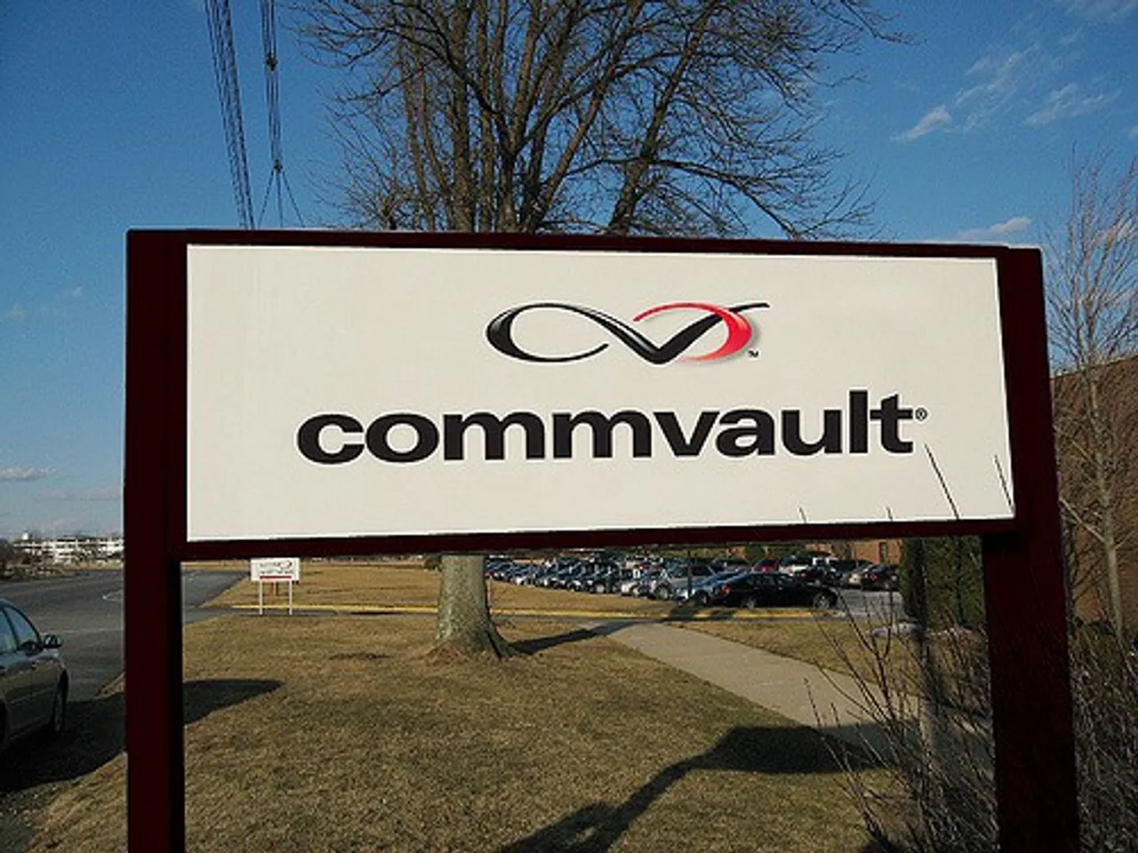 Strong public sector customer momentum delivers continued growth for Commvault