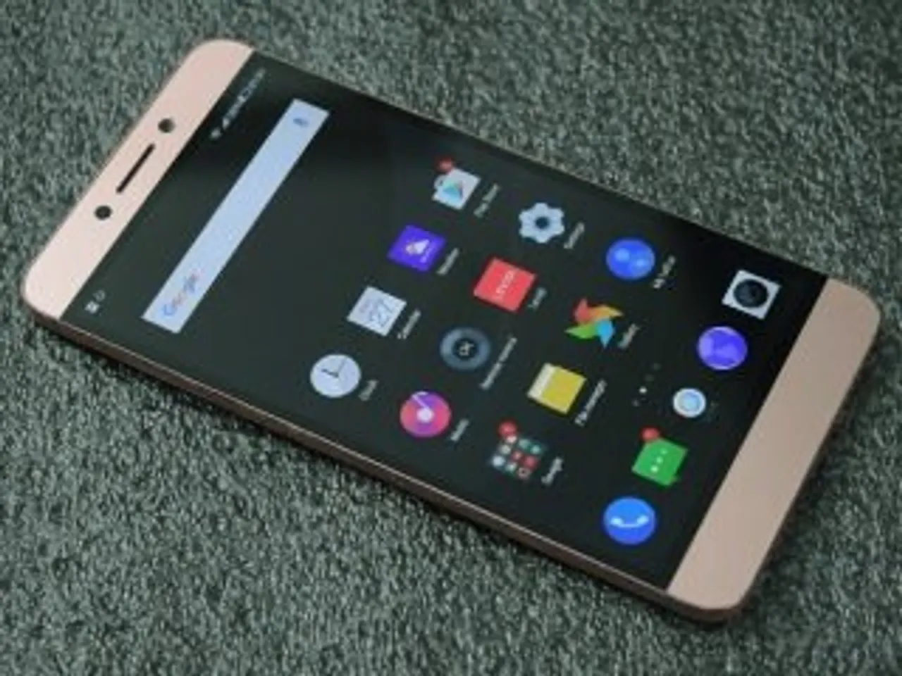 LeEco’s Le2 at discounted rate in Snapdeal’s Republic Day Sale from Jan 21–23