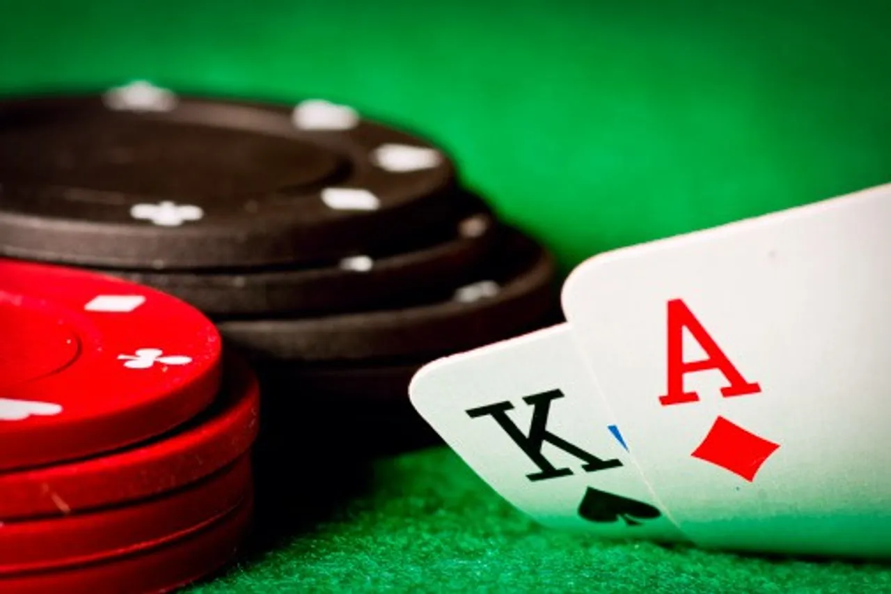 Artificial Intelligence beats professionals for the first time in poker