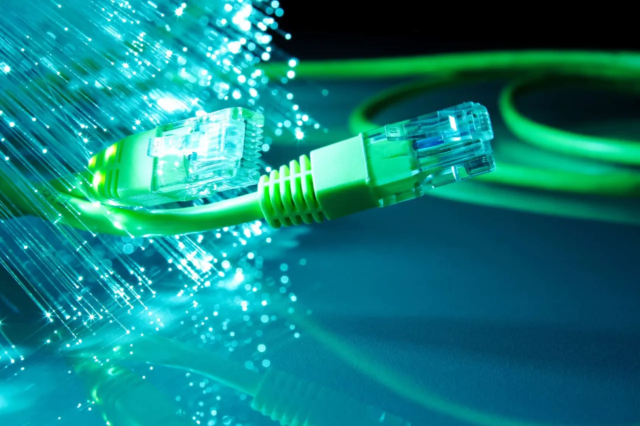 Jio GigaFiber vs Vodafone vs Airtel vs BSNL: Affordable Broadband Bandwagon Expands