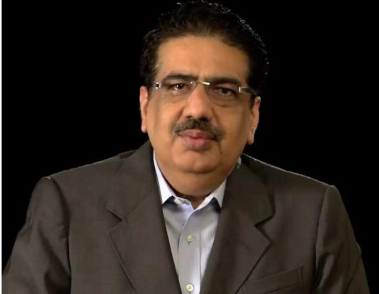 IT industry becomes obsolete every three years: Vineet Nayar