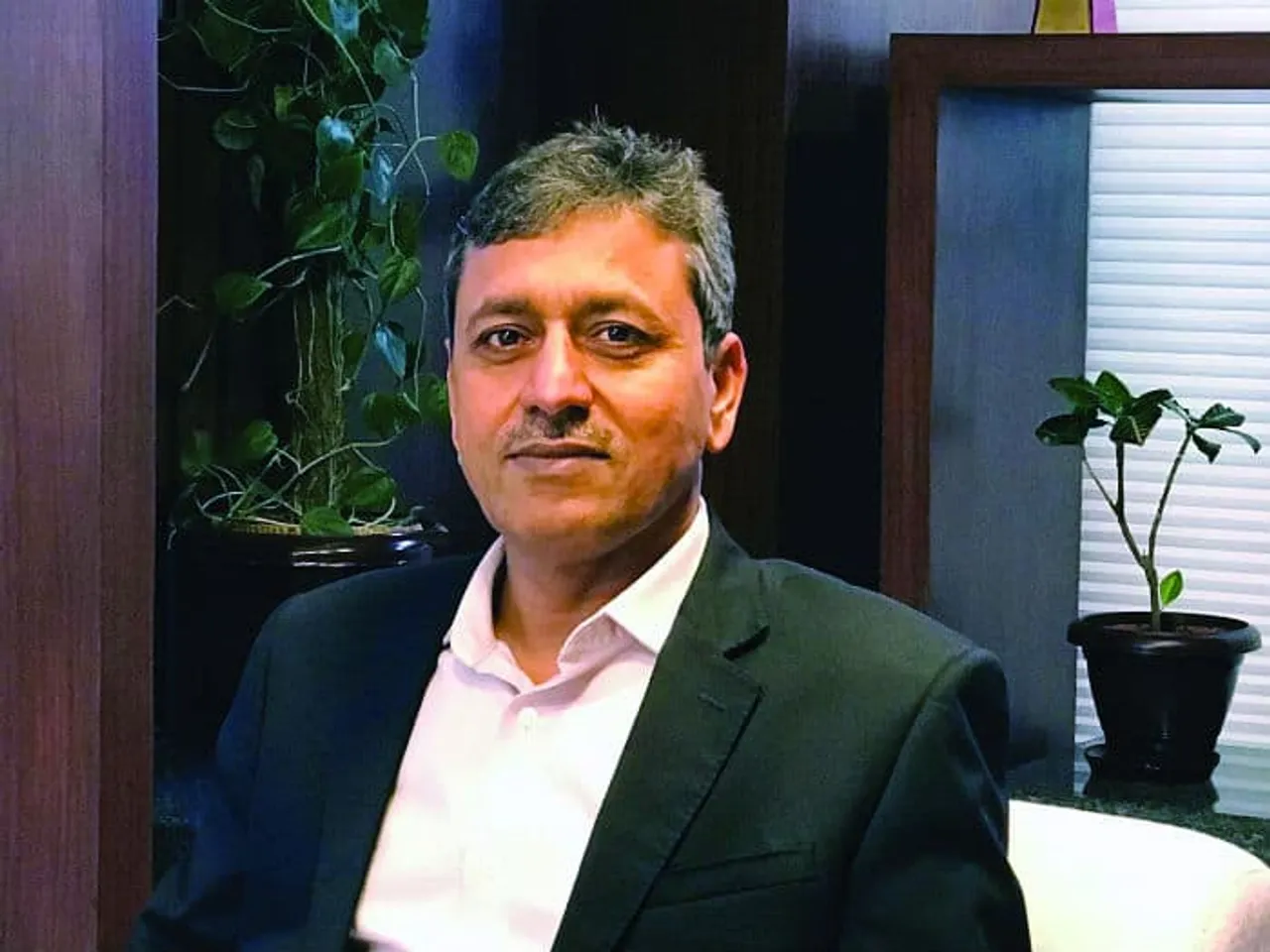 Dr Omkar