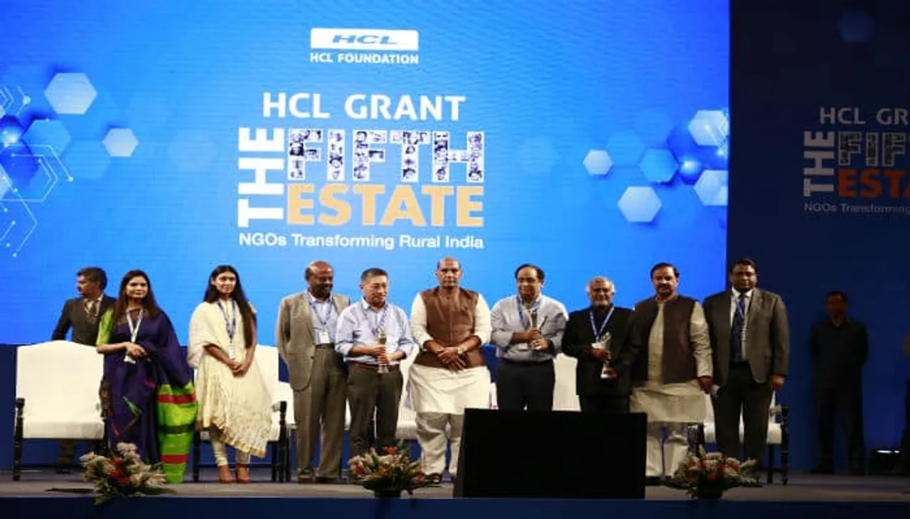 Hon’ble Home Minister Shri Rajnath Singh Felicitates HCL GRANT 2018 Recipients