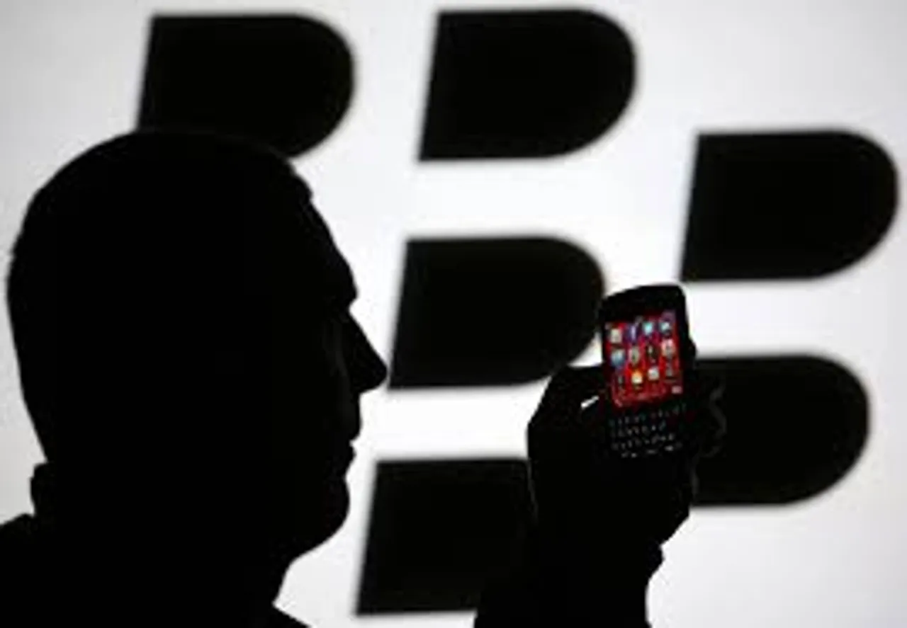 BlackBerry ties up with Samsung to offer secure mobility solution