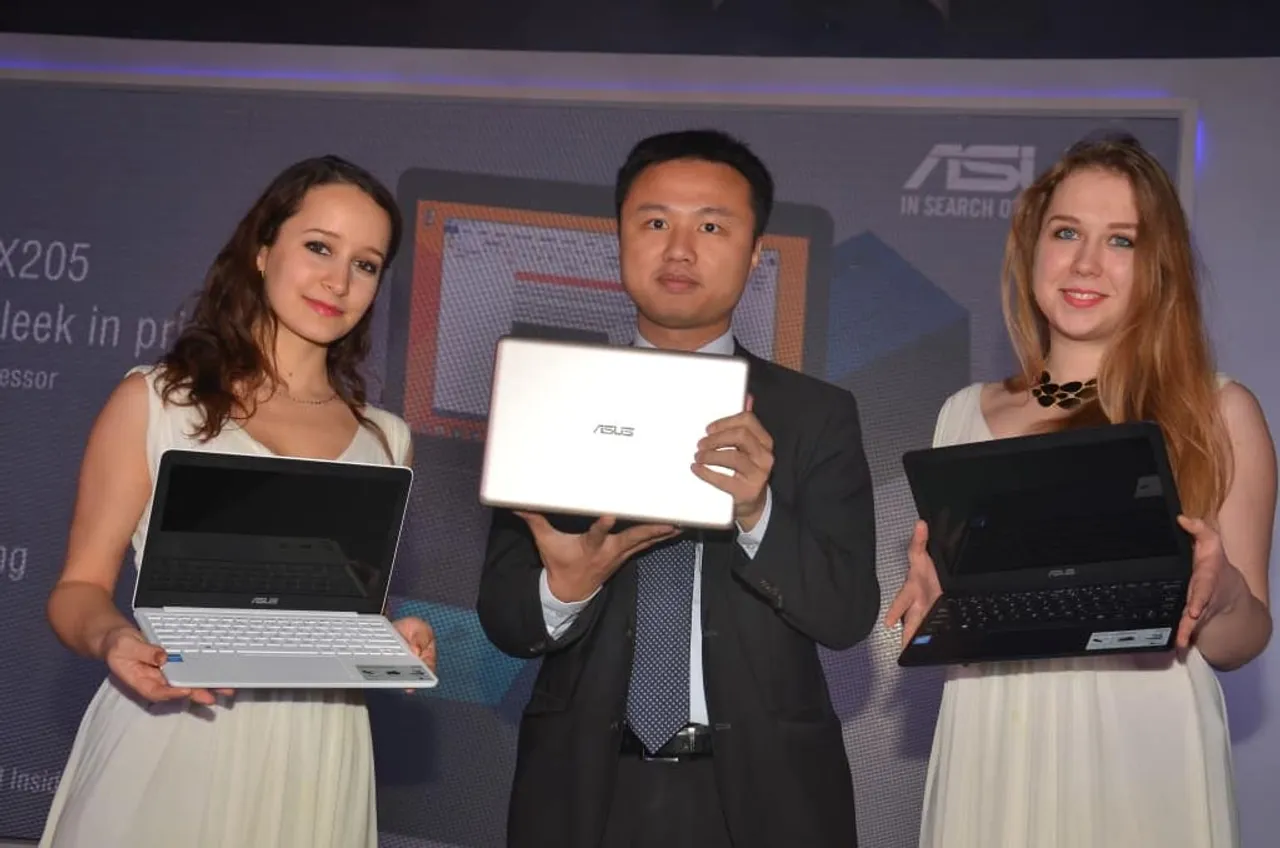 Mr. Peter Chang Regional Head South Asia Country Manager System Business Group ASUS India launching ASUS EeeBook