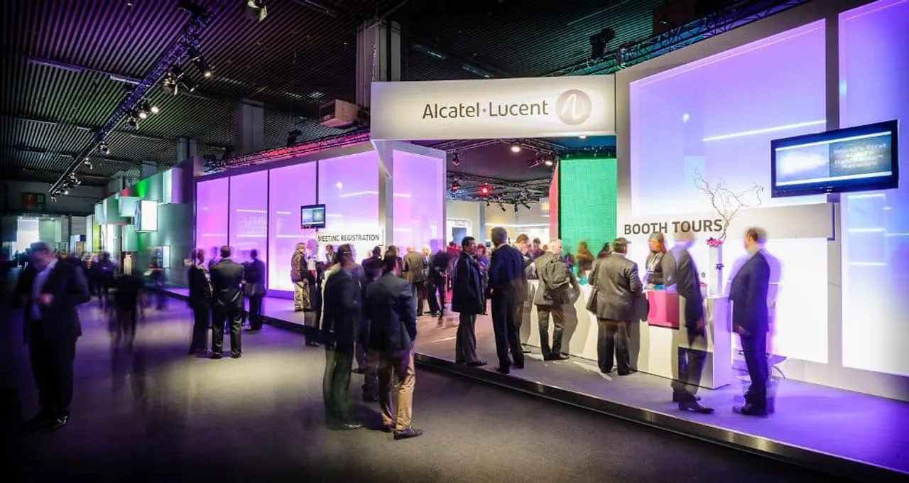 alcatel lucent booth mwc