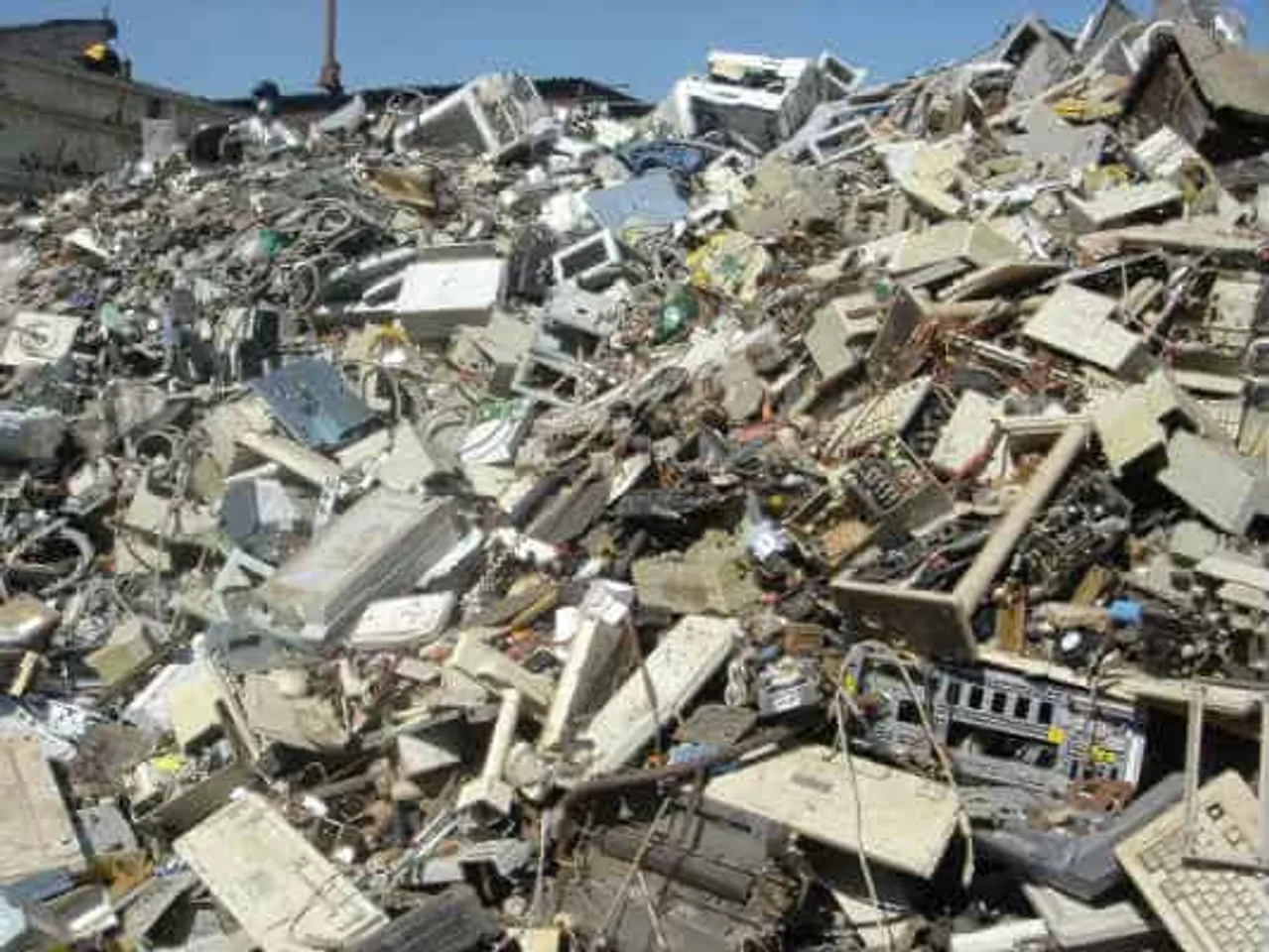 producer of e waste in world