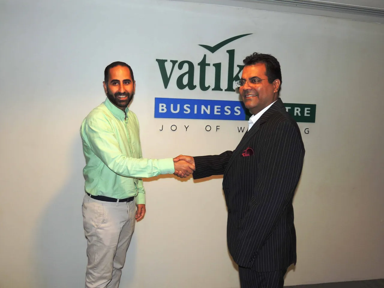 Nami Zarringhalam co founder and Chief Strategy Officer Truecaller with Vineet Taing President Vatika Business Centre