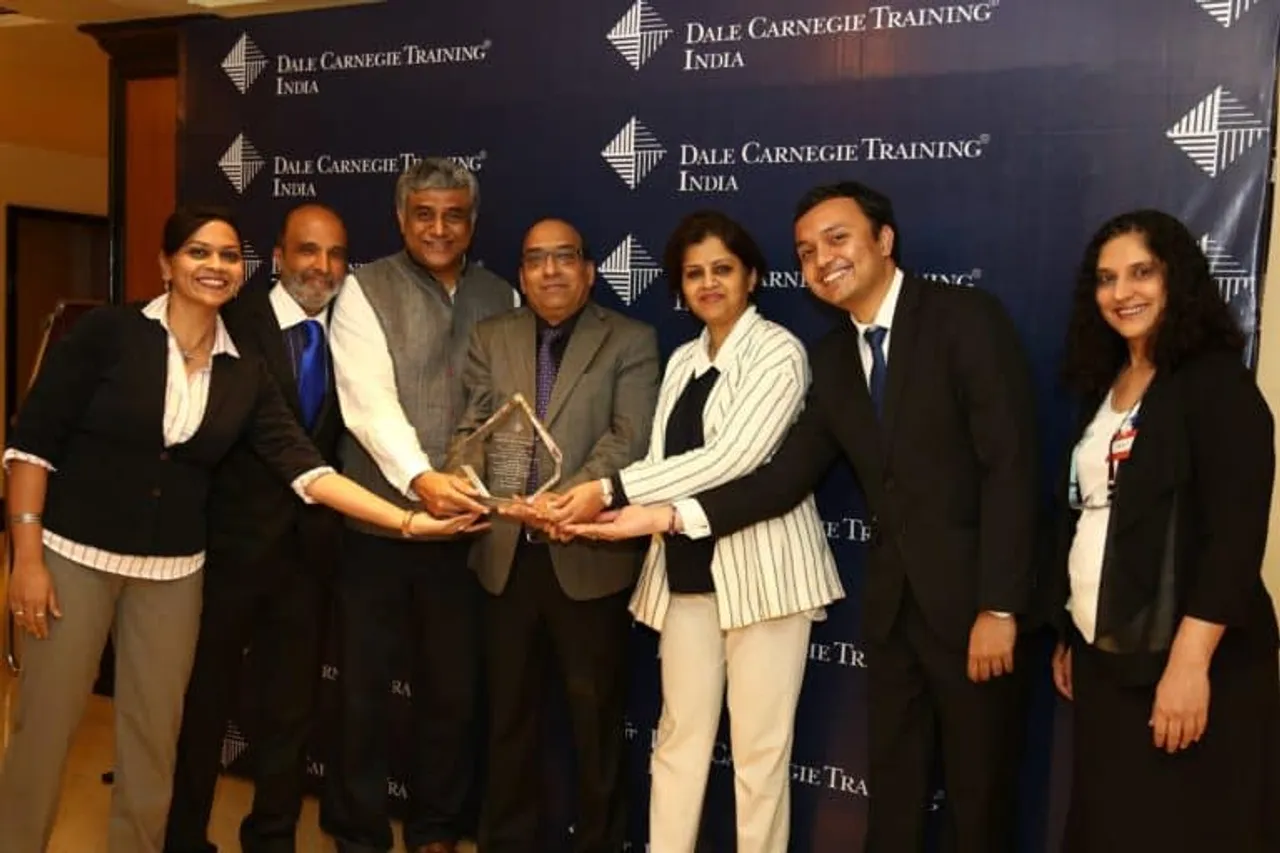 Winners of Dale Carnegie Global Leadership Award with Pallavi Jha ...