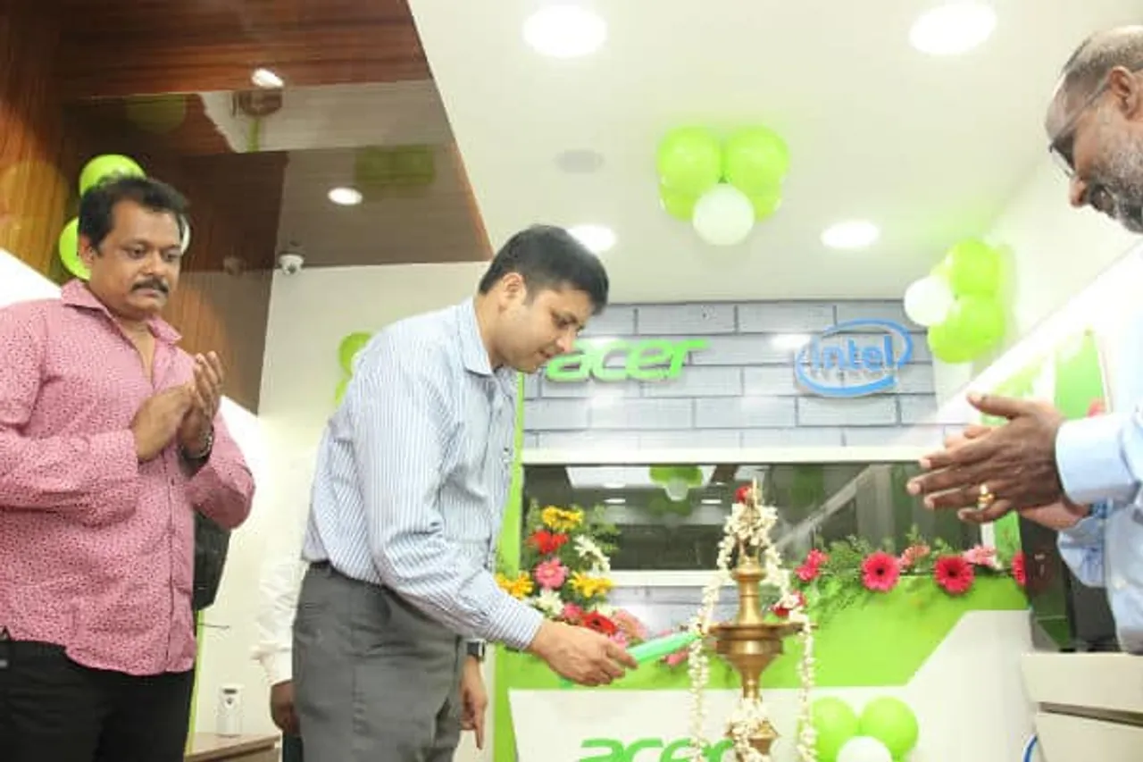 ACER inaugurates 3rd Exclusive Store in Chennai