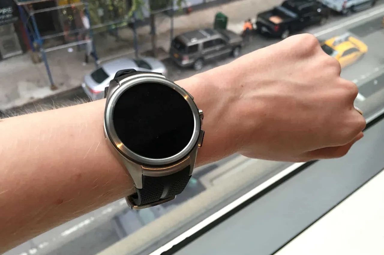 LG's upcoming smartwatches receive FCC certification