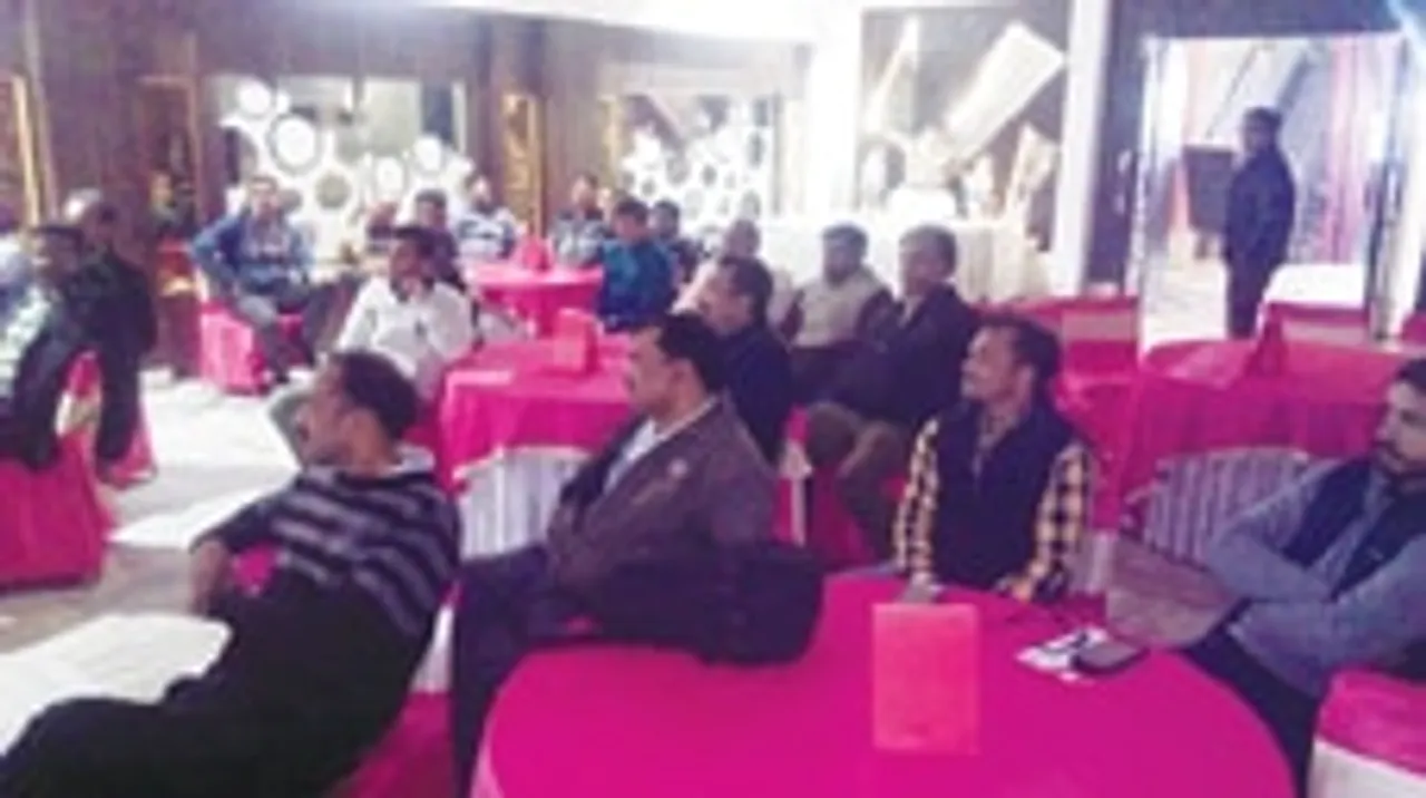 Ghaziabad Computer Association meets Tally on GST