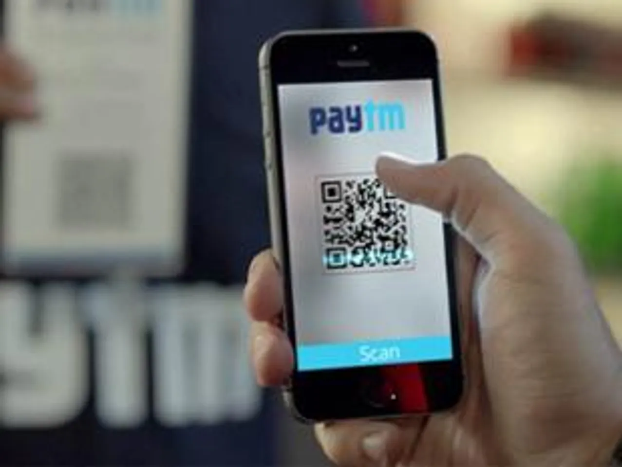 Paytm enters meal voucher business