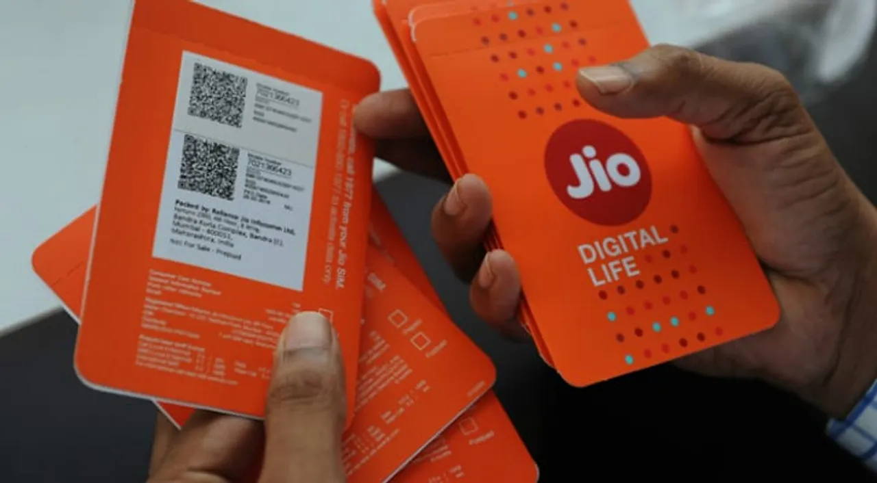 Reliance Jio Starts Disconnecting Non-Prime Users