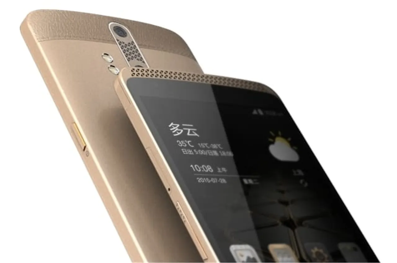 ZTE Launches Axon Lux Smartphone and Axon Watch