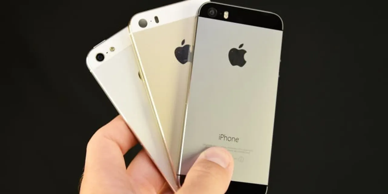 Buy iPhone 5S for Rs. 26,999