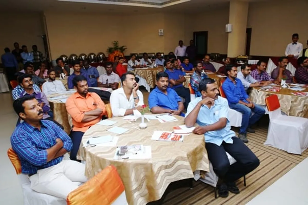 Trivandrum partners demand regulation of Online Sales