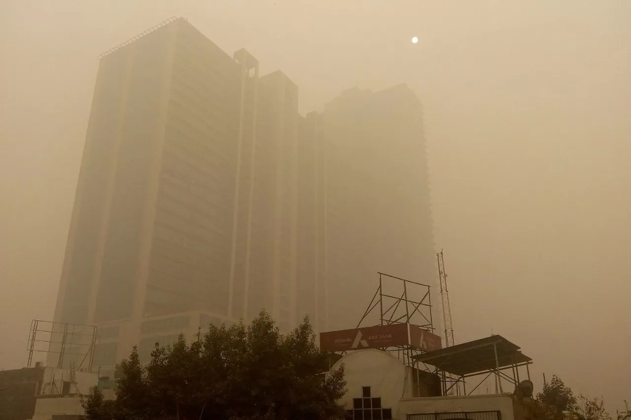 Delhi records season's worst air quality with AQI of 481