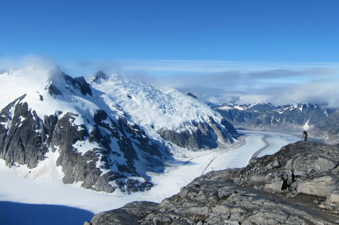 Tiny ice disturbances influence glacier flow, sea level rise: study