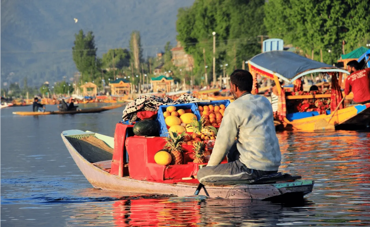 Kashmir Tourism reopens