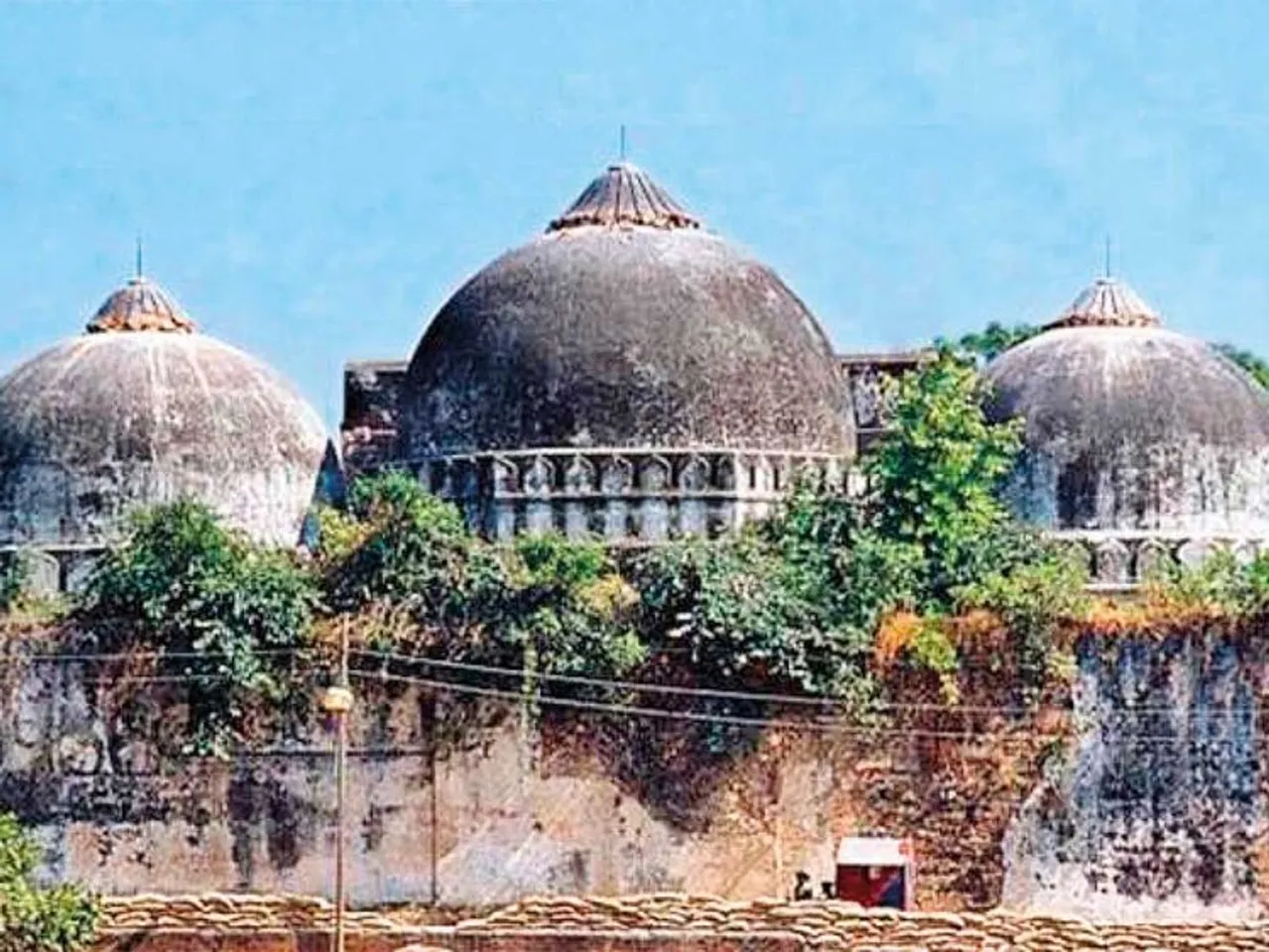 Babri Masjid : कब और कैसे हुआ बाबरी विध्वंस, पढ़िए पूरा घटनाक्रम 1528 से 2020 तक..