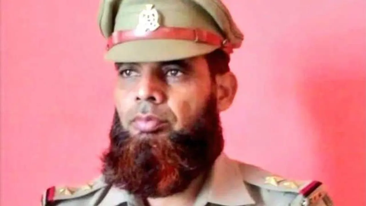 Complete story of suspension of Muslim sub-inspector on beard
