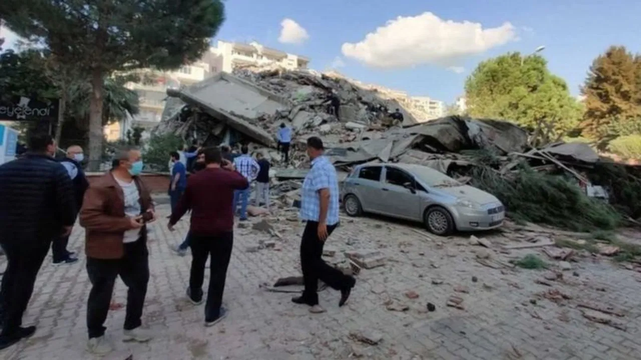 Earthquake of magnitude 7.0 hits western Turkey