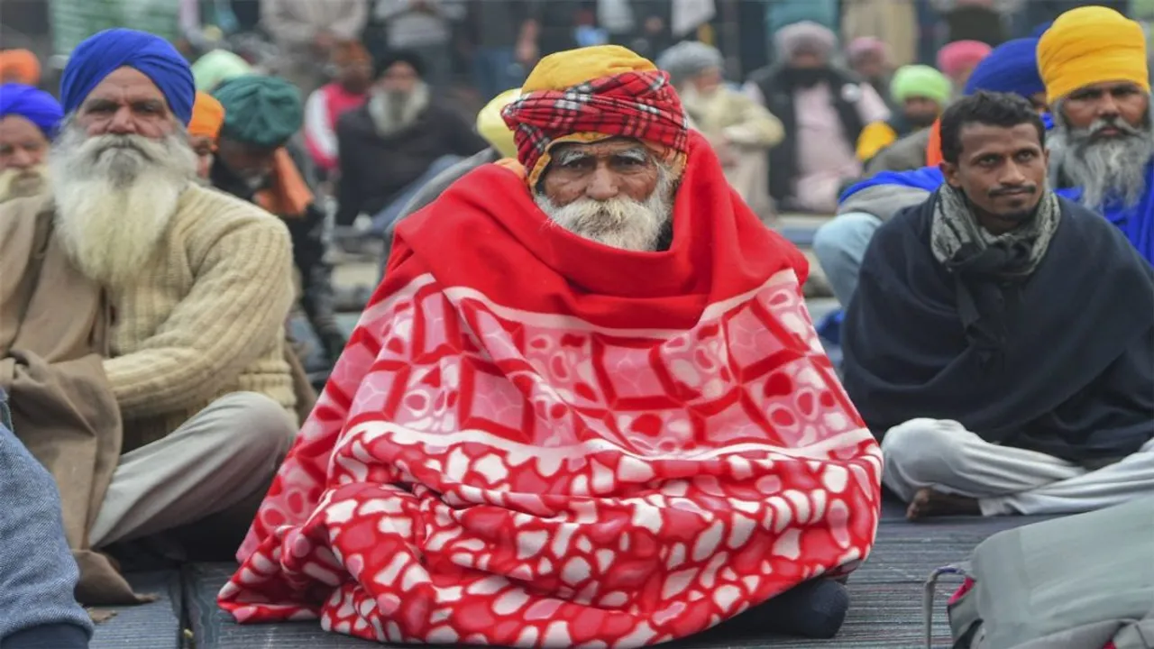 Protest of farmers on Delhi's borders amid rain and cold