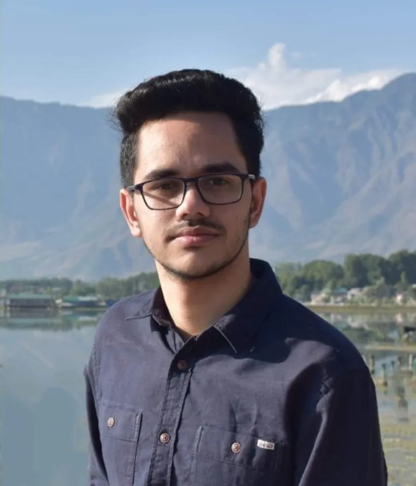 Meet Faizan Arif: New 'weatherman' of Kashmir