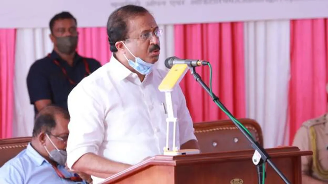 Union minister V Muraleedharan turned around to make Sreedharan as CM candidate in Kerala