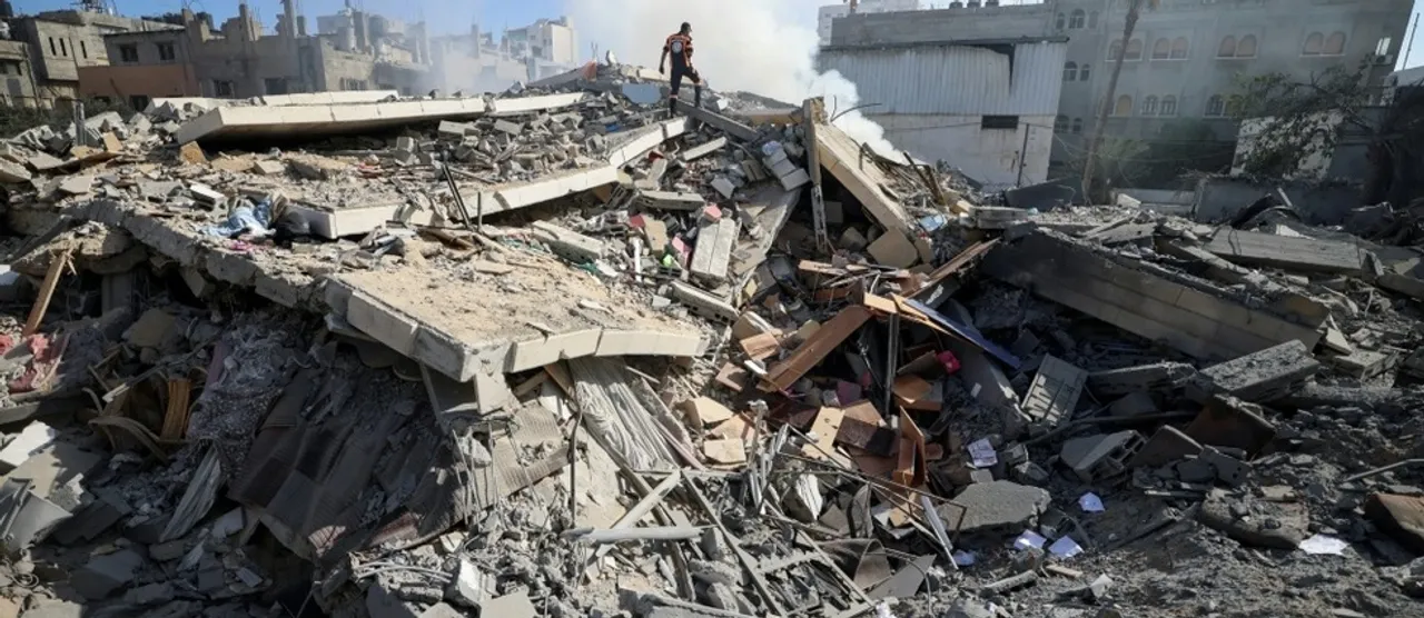 Israel bombed Gaza, US envoy arrived for talks