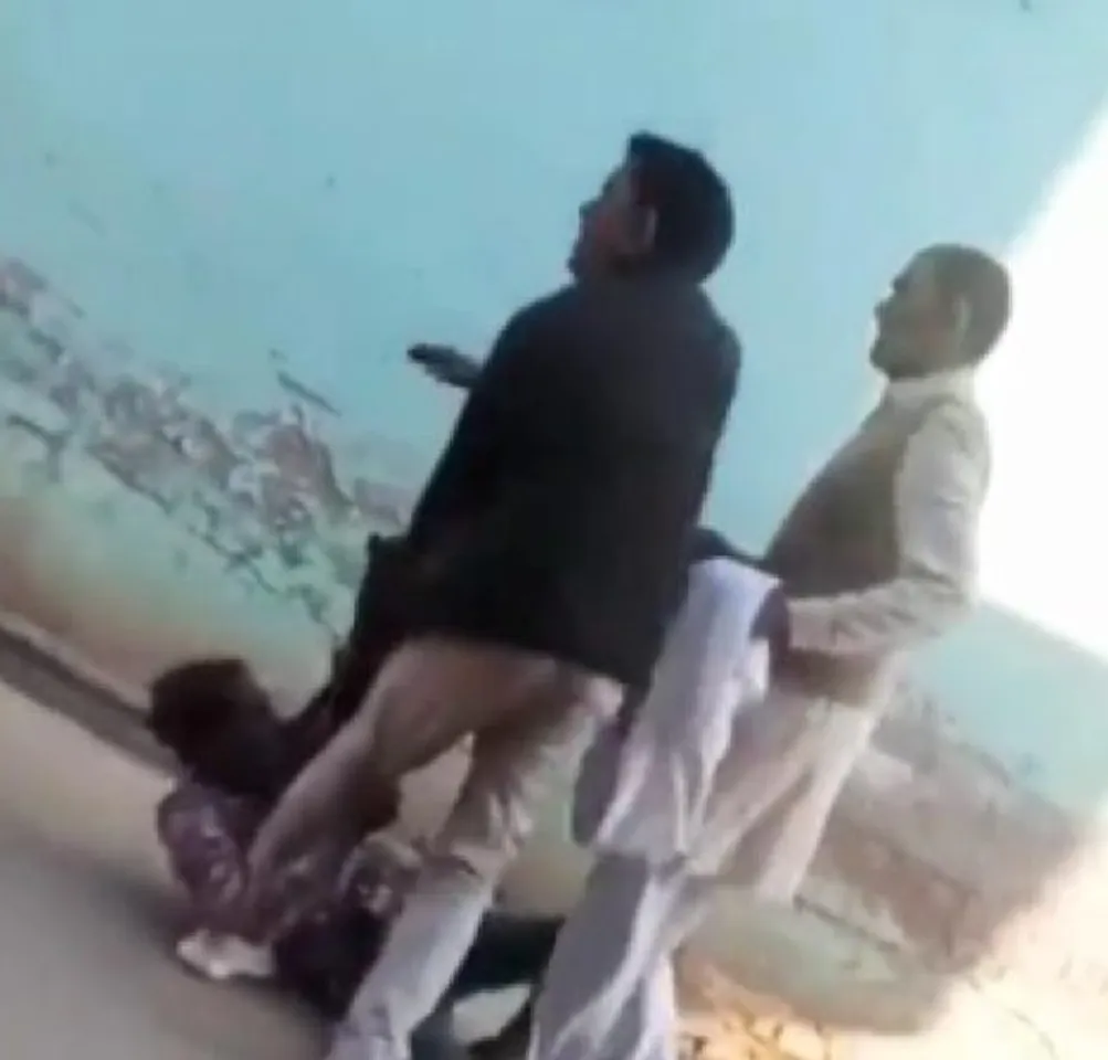 Dalit man beaten up dragged with belt in neck in Muzaffarnagar