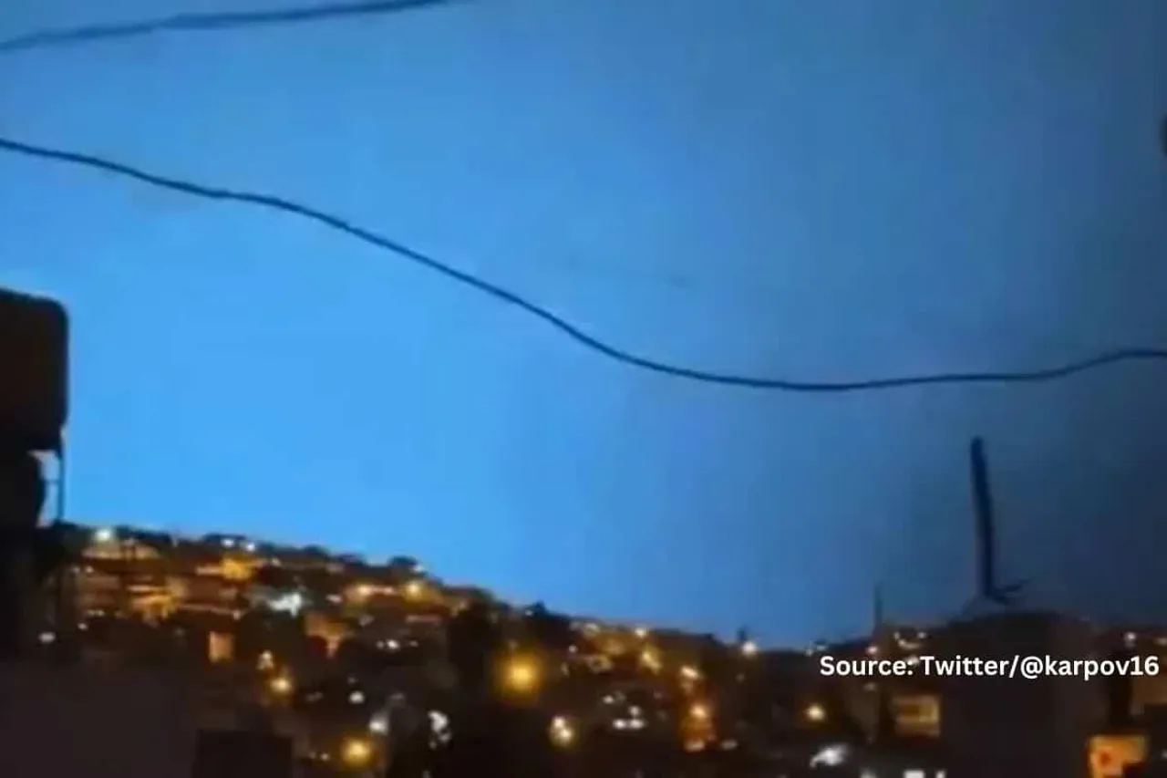 What is earthquake light that seen in Turkey before massive jolt?