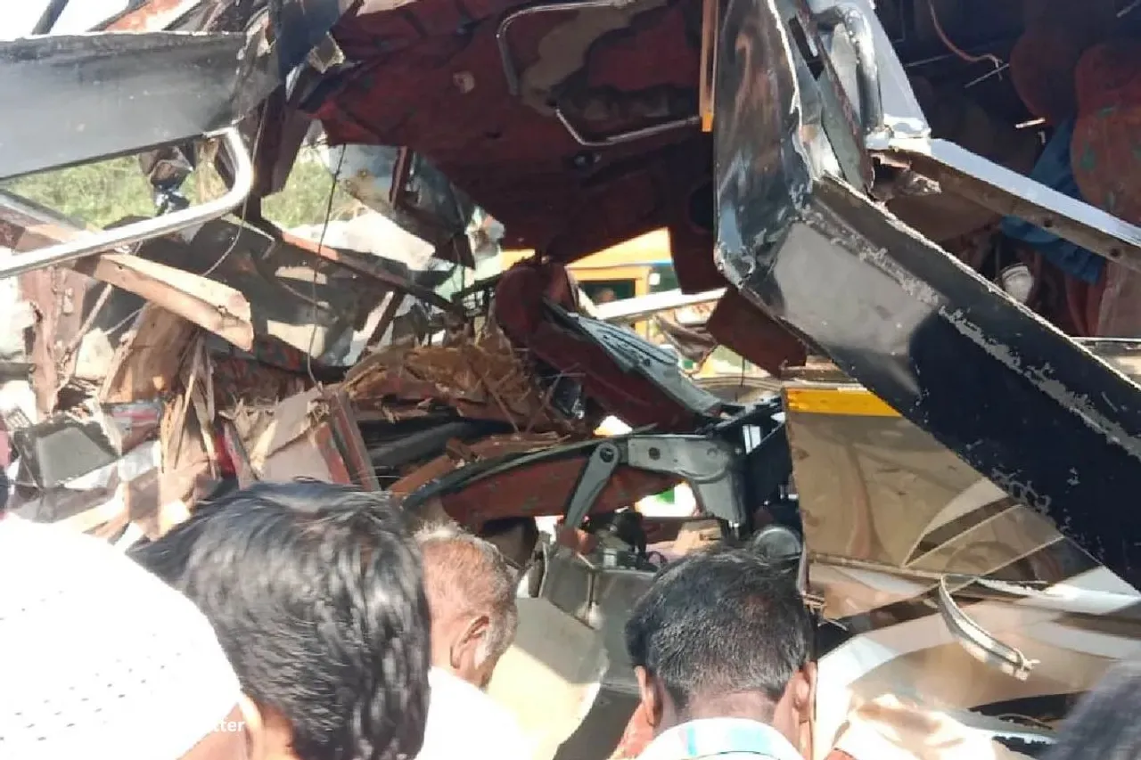 Bengaluru: 7 women were seated on roadside when a van crushed them to death