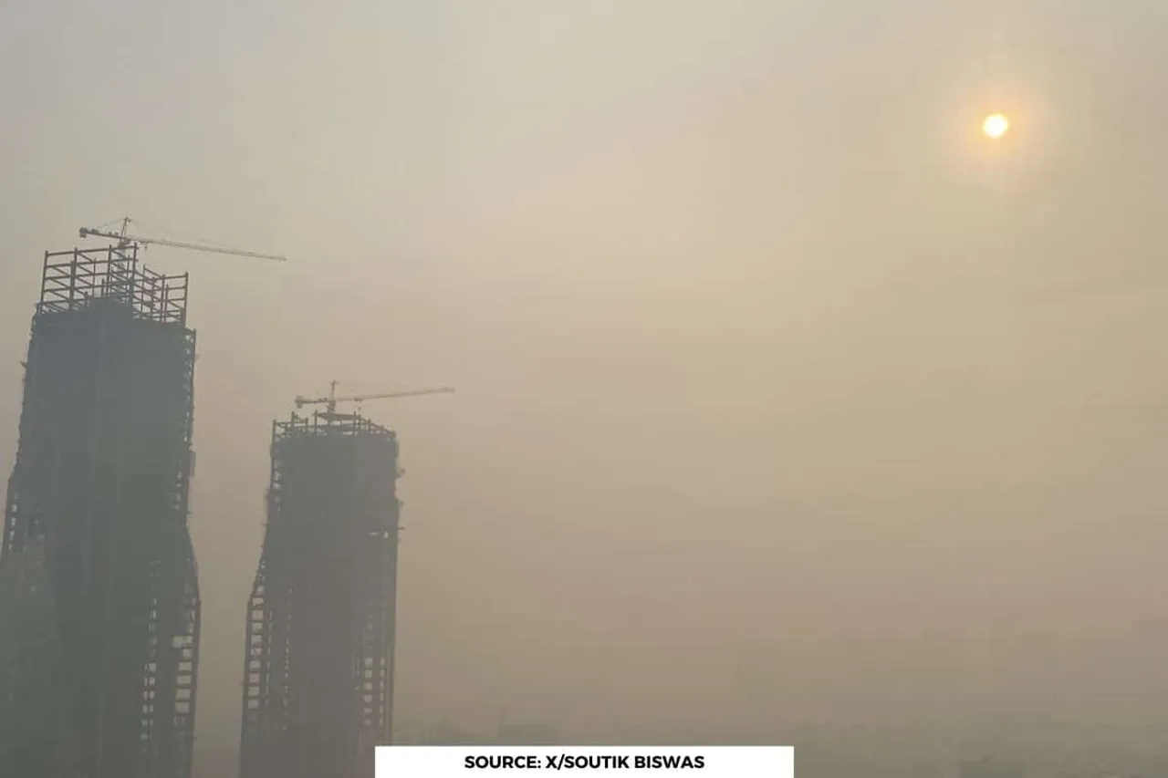 Delhi’s air quality deteriorates post-Diwali; Anand Vihar AQI at 969