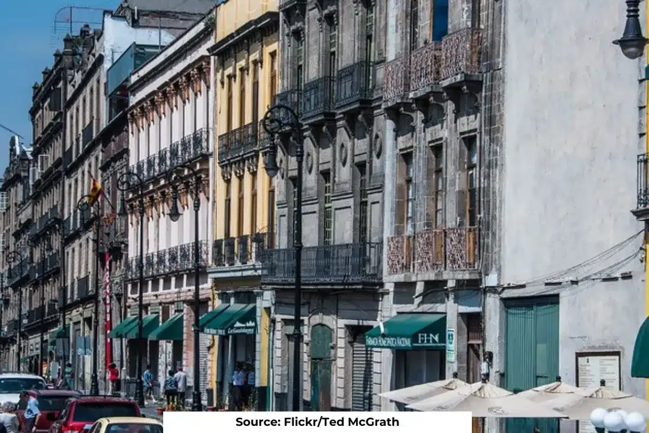 Mexico city sinking 50cm every year, what does future hold for this city