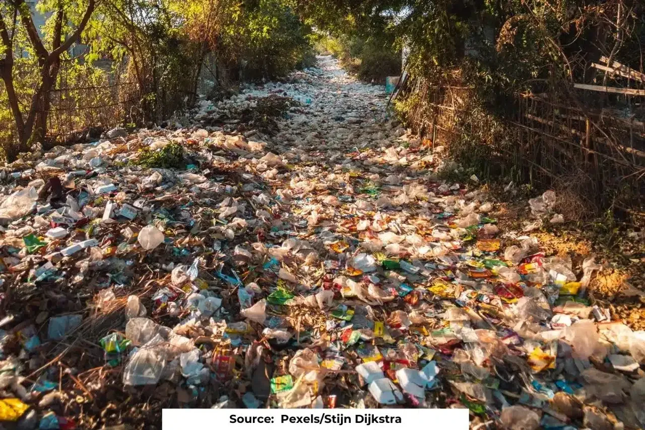 Much of European plastic waste ends up in nature of Asian countries