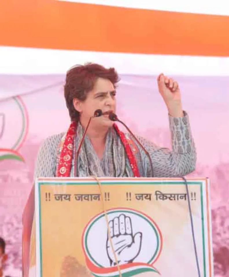 प्रियंका गांधी का देशवासियों के नाम भावुक पत्र, लिखा - "हम होंगे कामयाब"