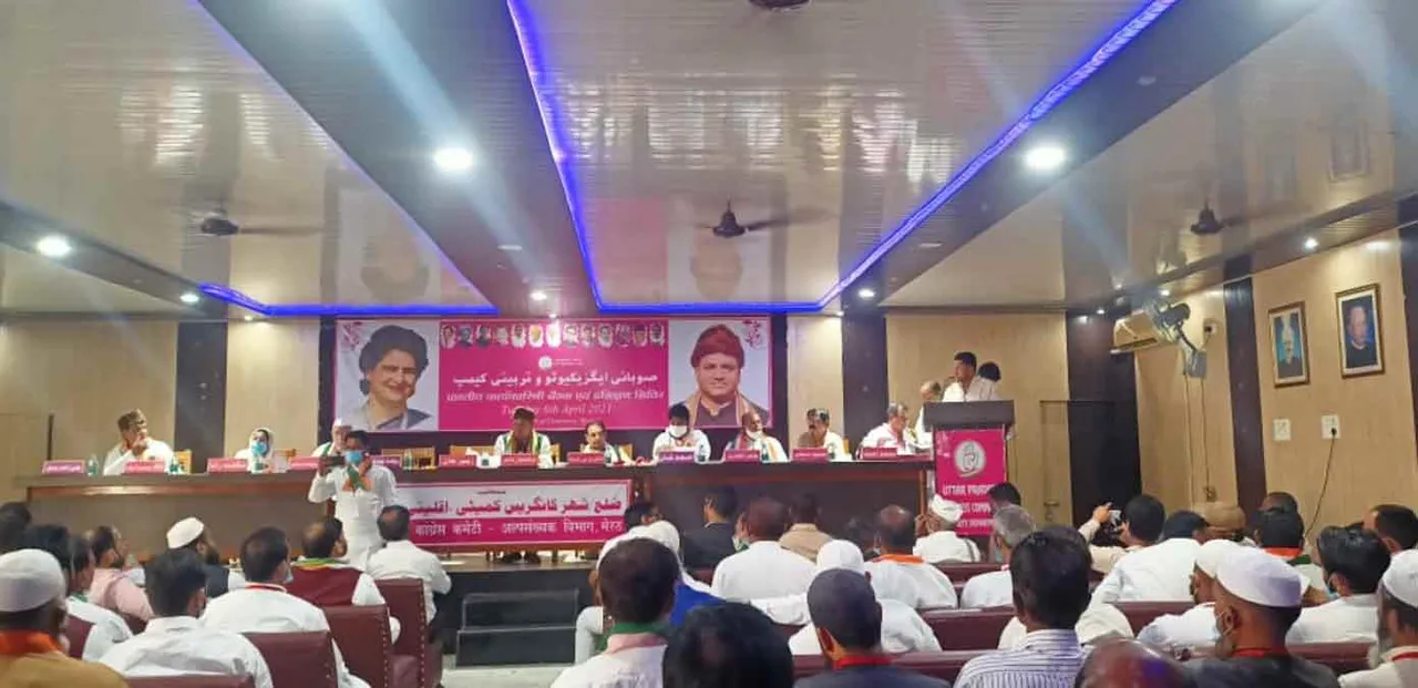 मुसलमान समझ गया है कि जब सपा आज़म खान की नहीं हुई तो आम मुसलमानों की क्या होगी- शाहनवाज आलम