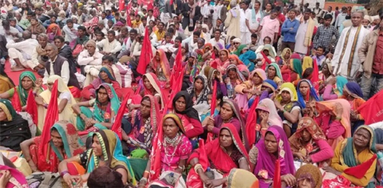 20 किसान संगठनों और 35 किसान नेताओं का फैसला : 8 जनवरी को मोदी-भूपेश राज की कृषिविरोधी नीतियों के खिलाफ पूरे प्रदेश के किसान करेंगे आंदोलन