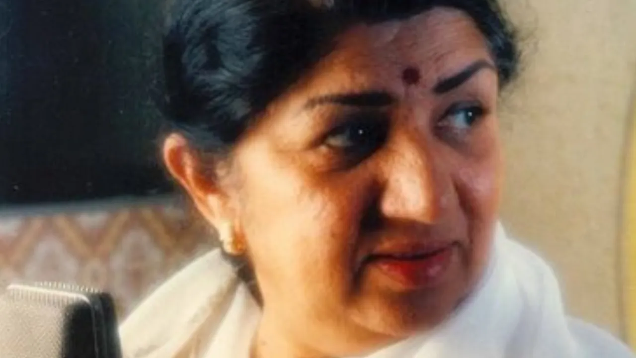 Lata Mangeshkar Death Anniversary