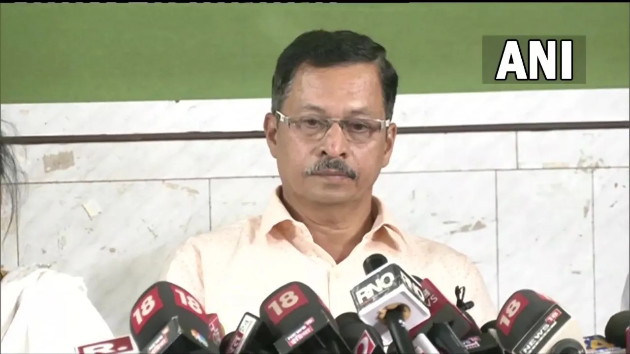 Father of Shardha Valkar passed away due to cardiac arrest.