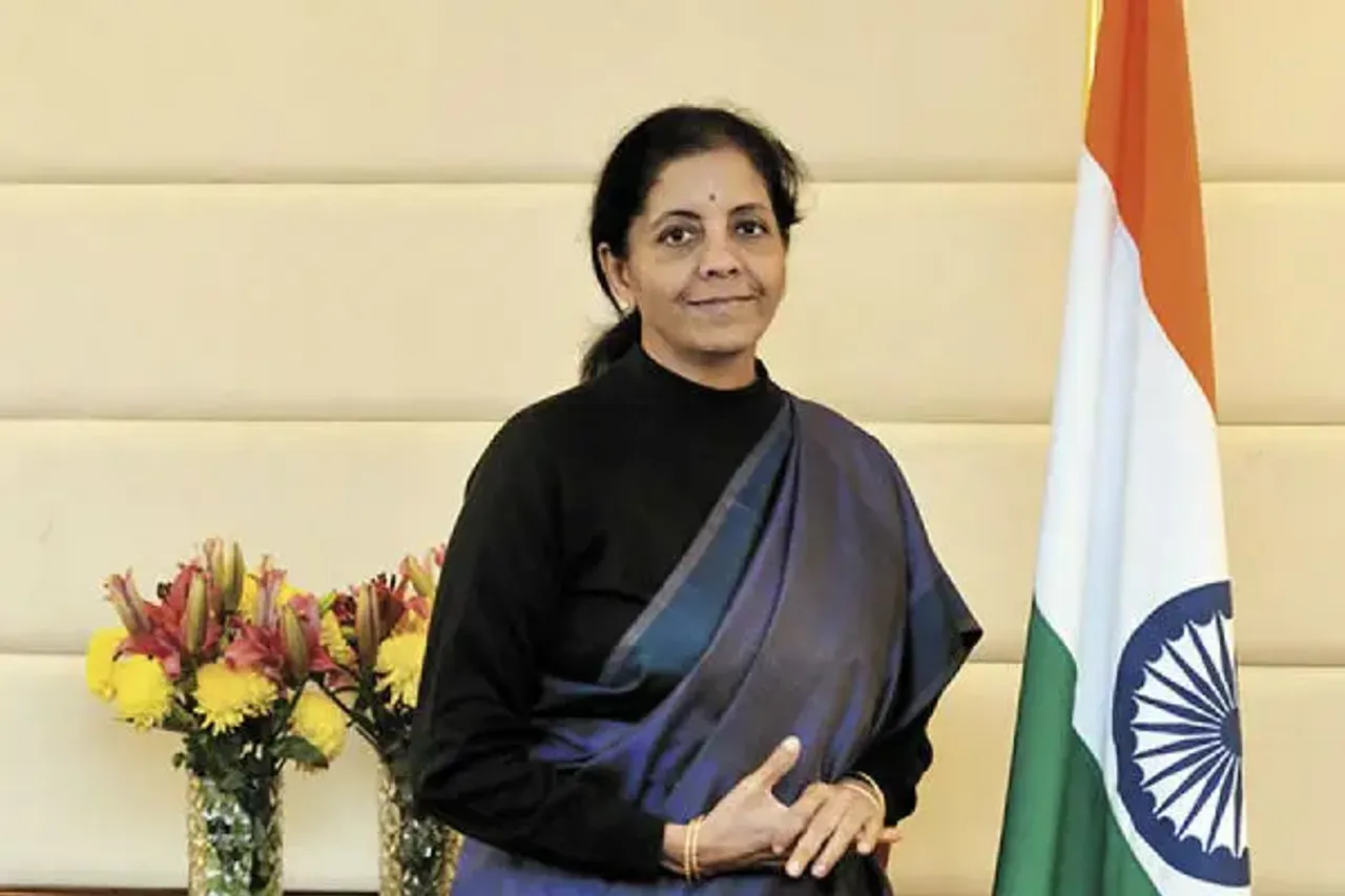 भारत की वित्त मंत्री Nirmala Sitharaman अस्पताल में भर्ती