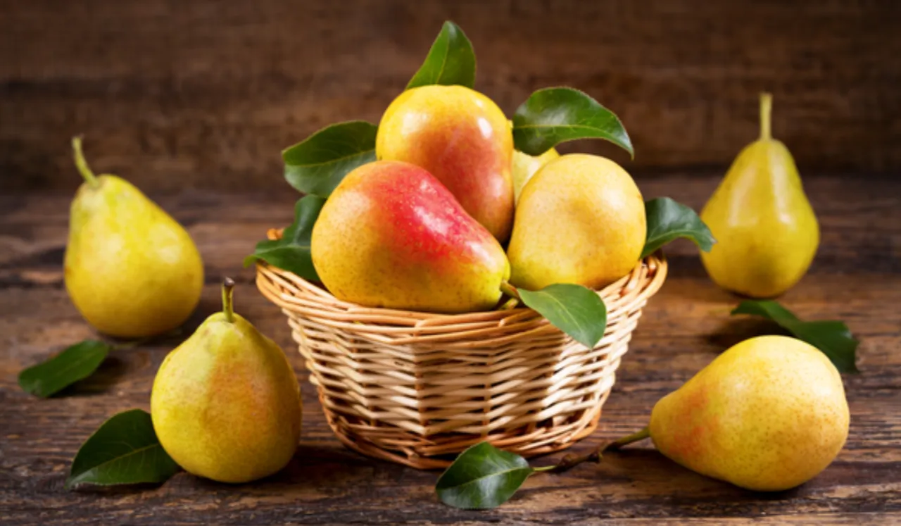 Benefits Of Eating Pears (1MG)