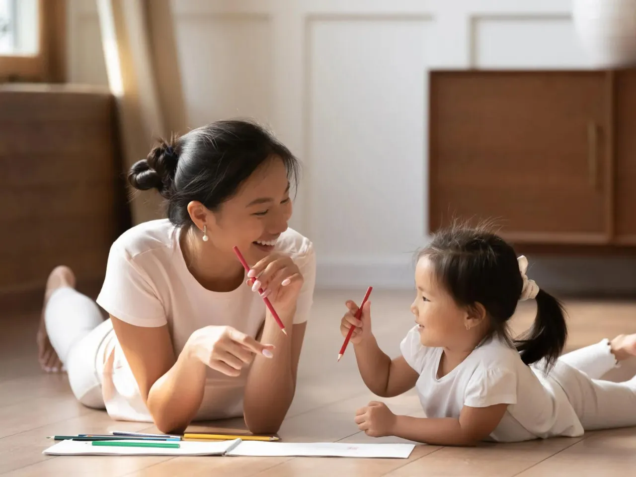 Parenting Tips: घर पर ही बच्चों को पढ़ाने के आसान और मजेदार तरीके