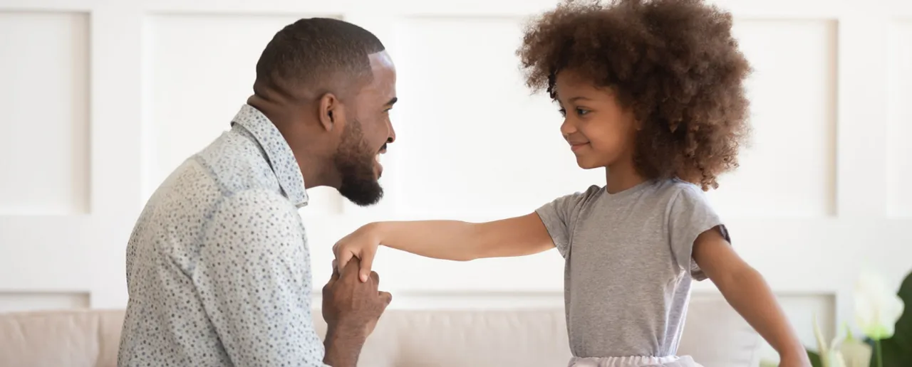 Father Daughter Relation: पिता और पुत्री के बीच संबंध सुधारने के उपाय