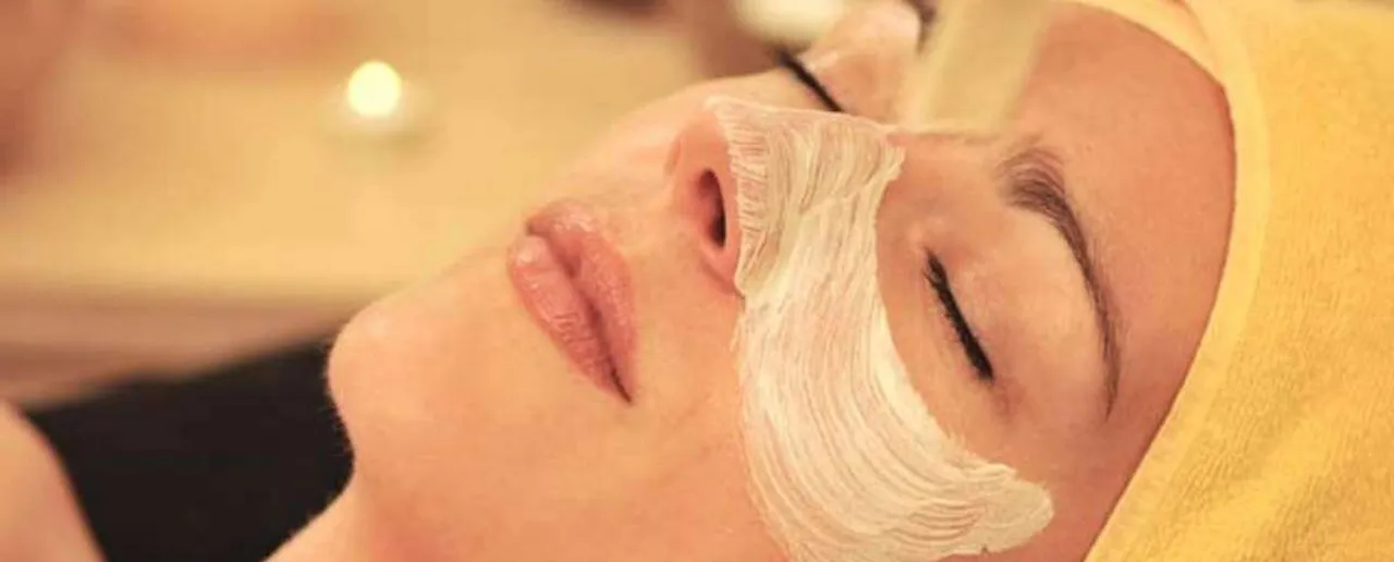 facial waxing{ pic credit: femina.in